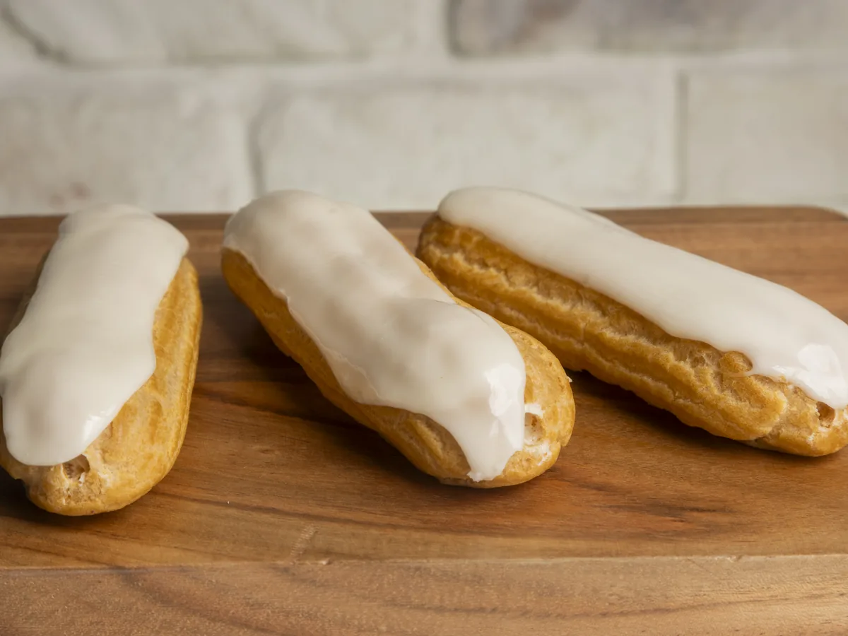 Eclairs, vanilla